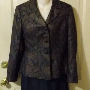 Le Suit tapestry black skirt suit